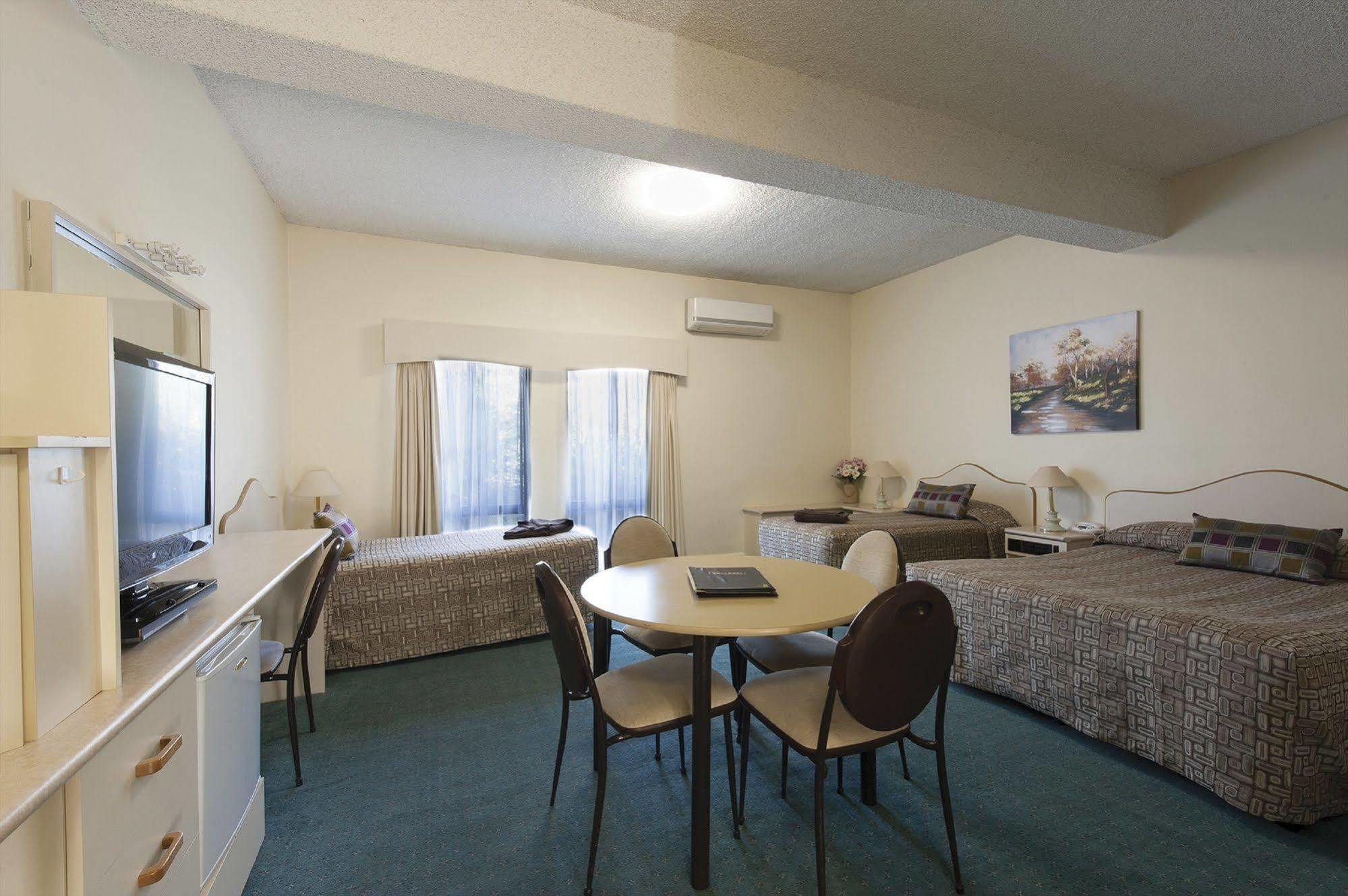Garden City Motor Inn Wagga Wagga Exterior photo